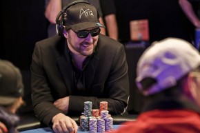 PHIL HELLMUTH